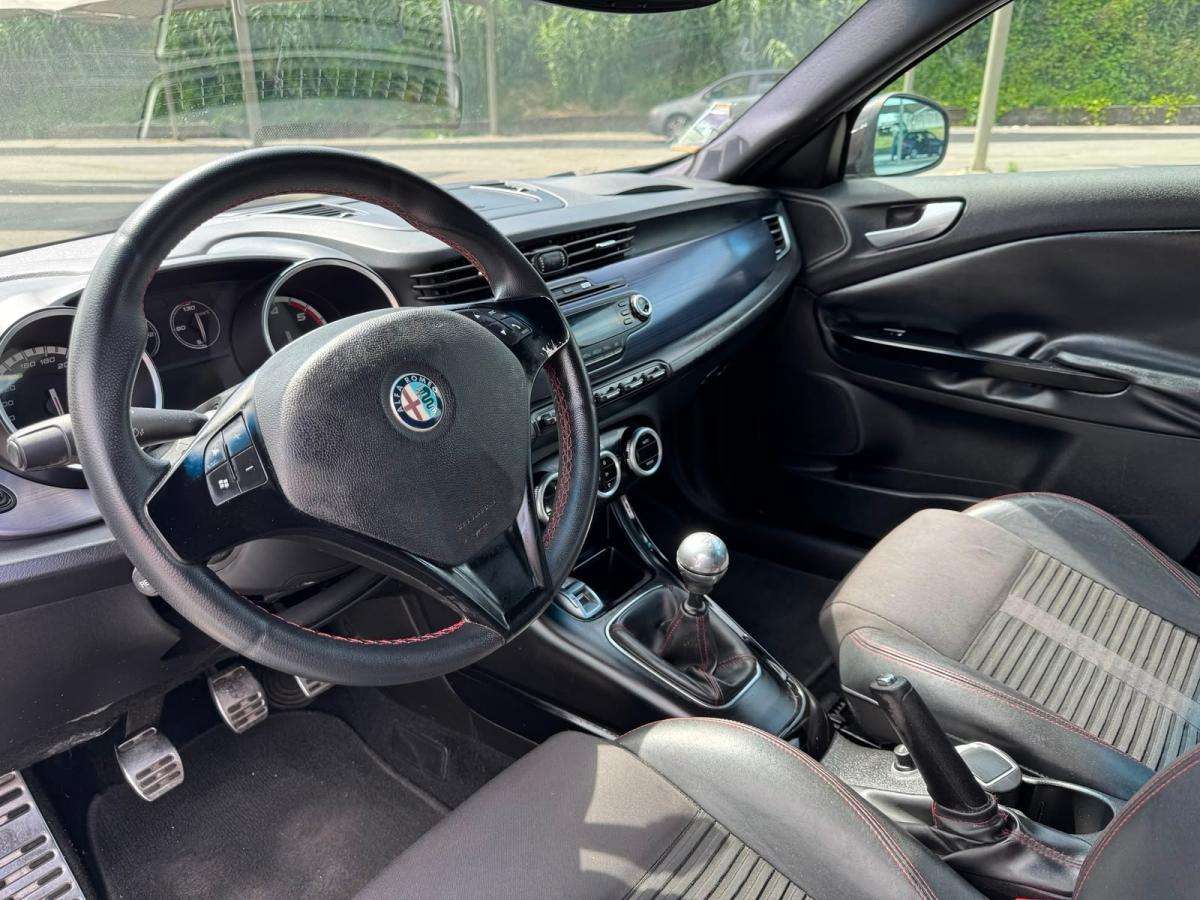 alfa-romeo-giulietta-2010-diesel-1598cc