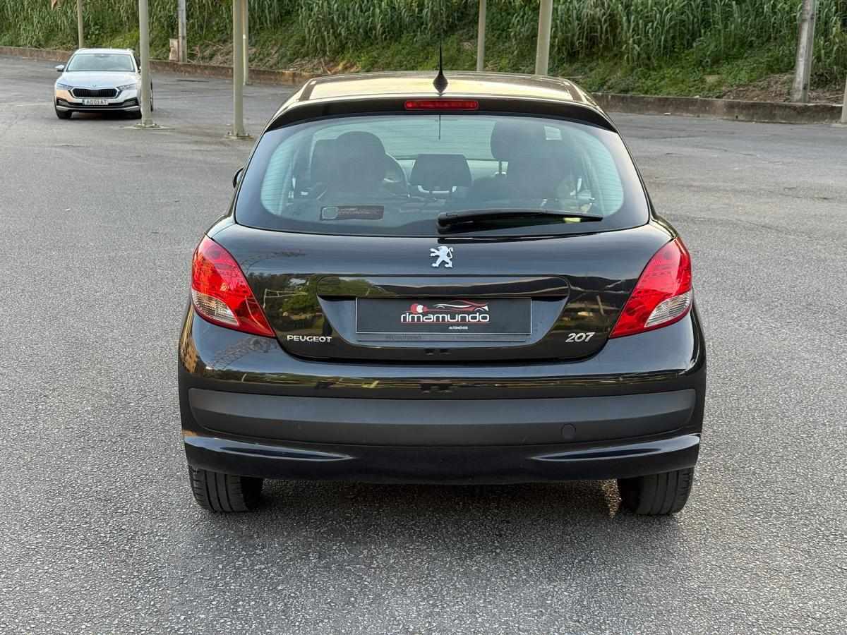 peugeot-207-2010-gasolina-1397cc