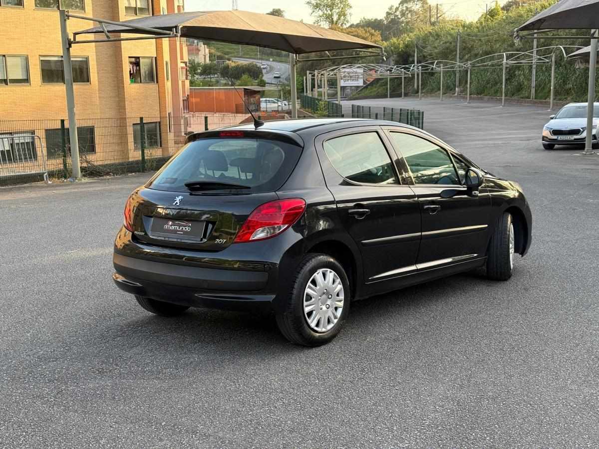 peugeot-207-2010-gasolina-1397cc