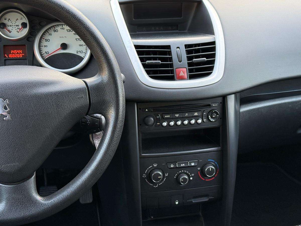 peugeot-207-2010-gasolina-1397cc