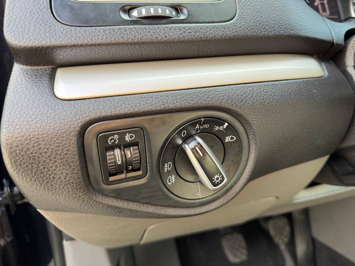 seat-alhambra-2011-diesel-1968cc