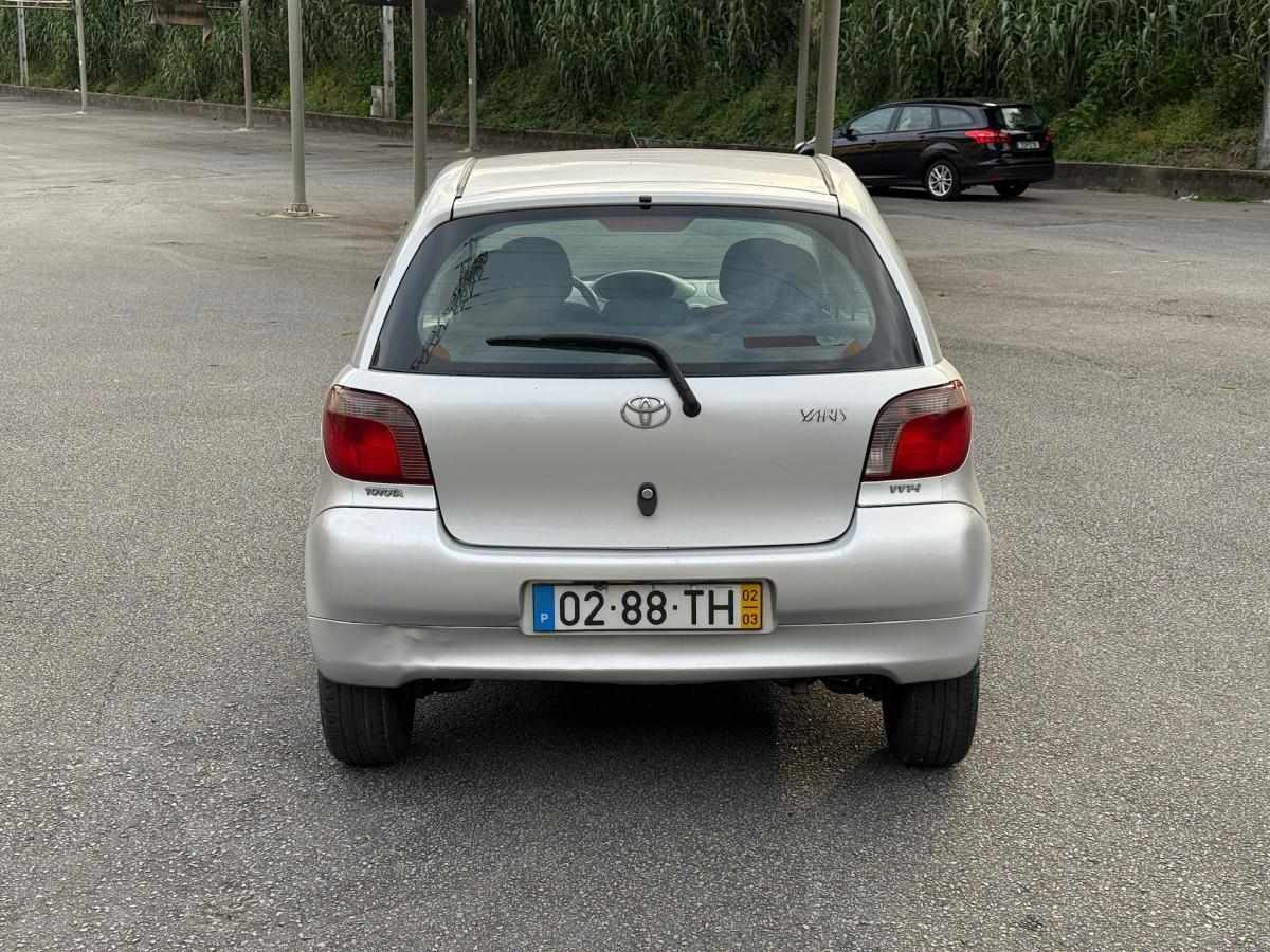 toyota-yaris-2002-gasolina-998cc