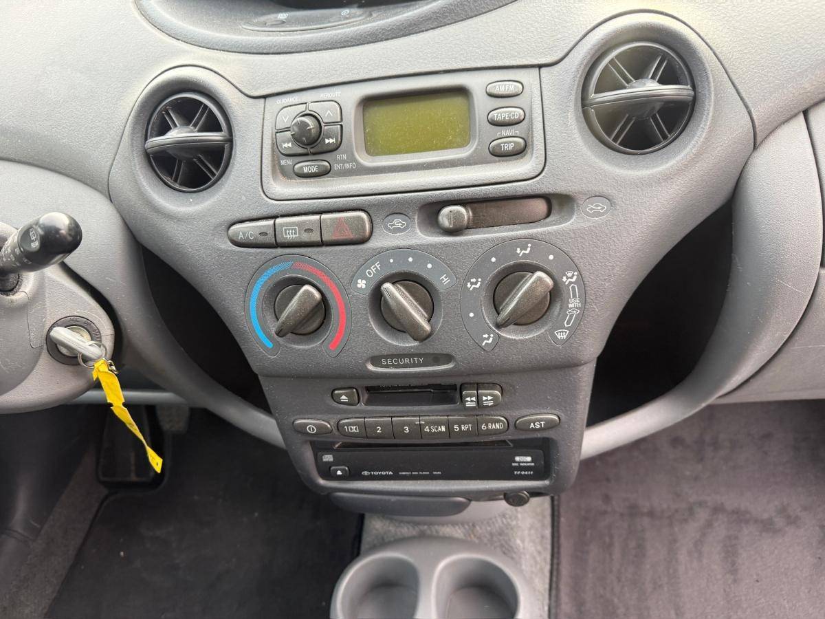 toyota-yaris-2002-gasolina-998cc