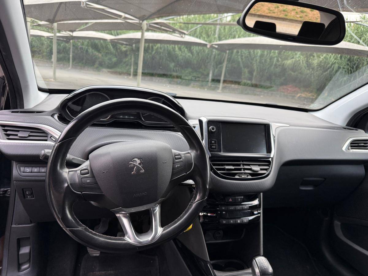 peugeot-2008-2016-gasolina-1199cc