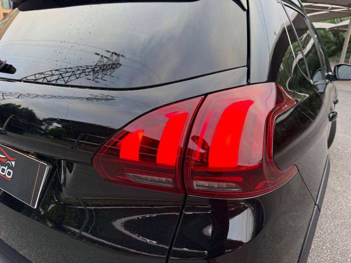 peugeot-2008-2016-gasolina-1199cc