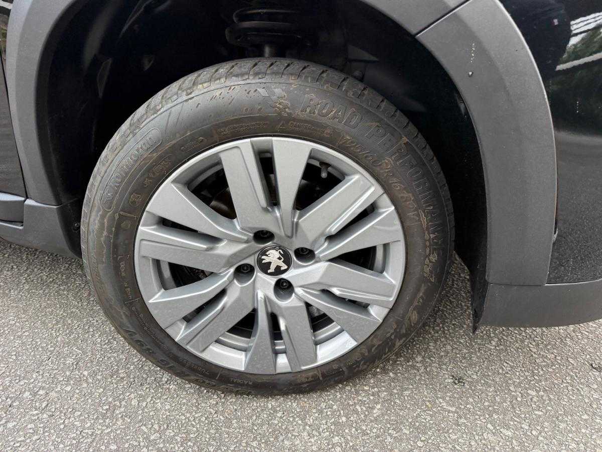 peugeot-2008-2016-gasolina-1199cc
