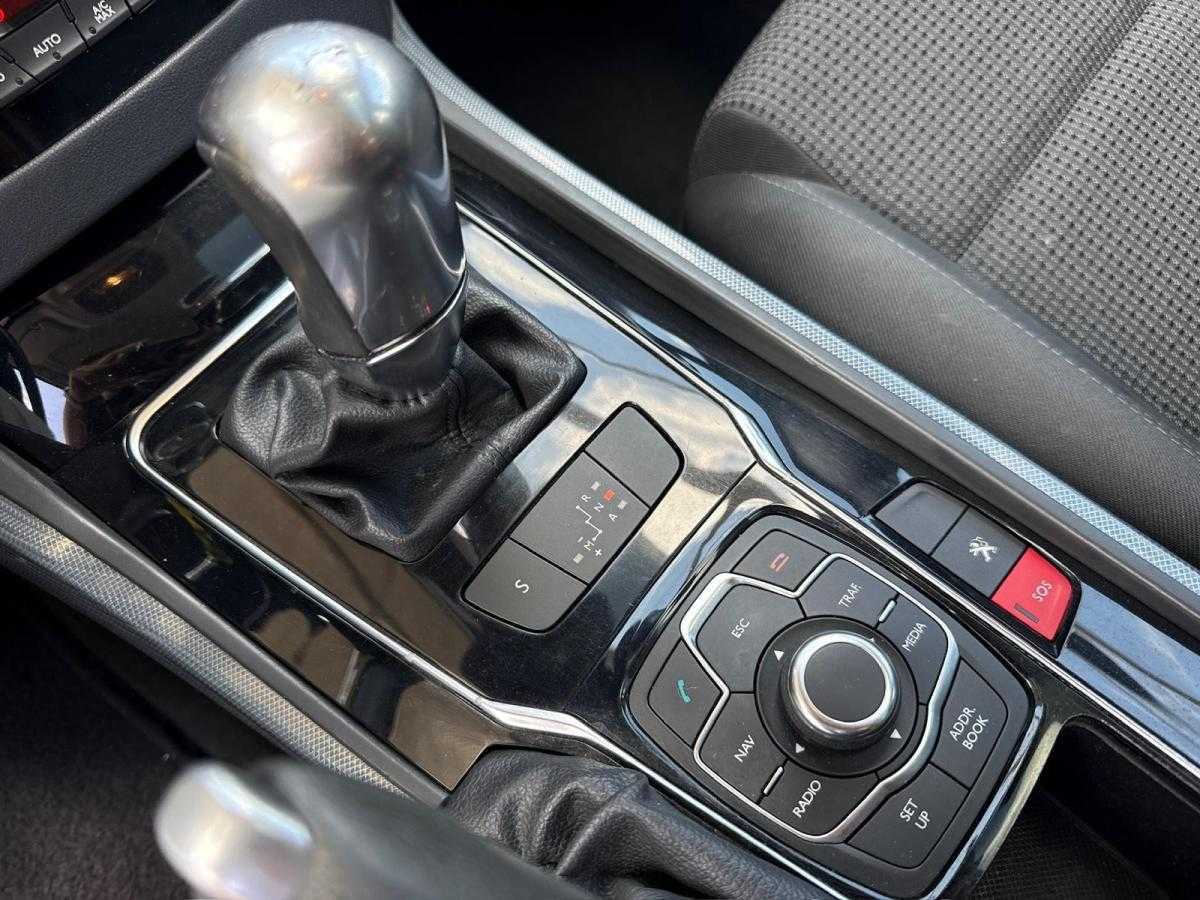 peugeot-508-sw-2011-diesel-1560cc