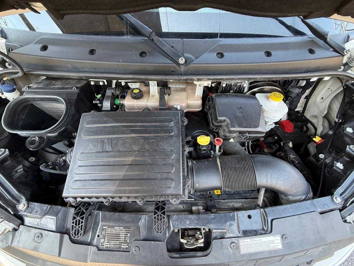 iveco-daily-2021-diesel-2998cc