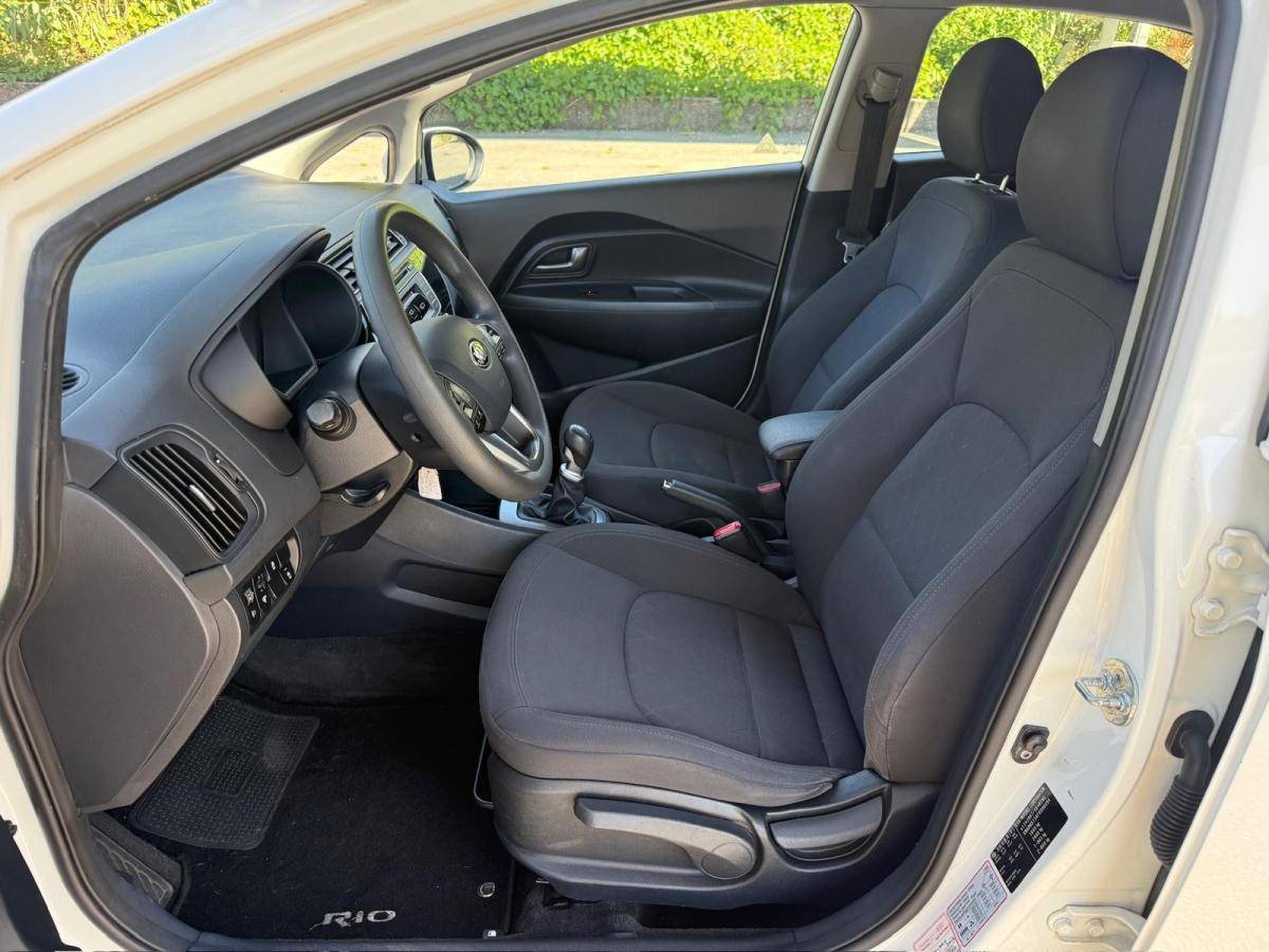kia-rio-2015-diesel-1120cc