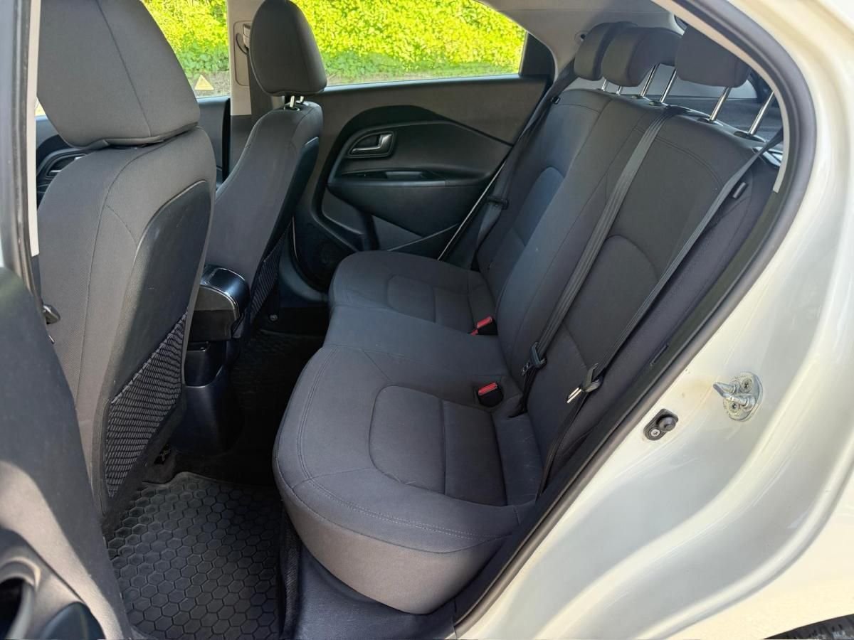 kia-rio-2015-diesel-1120cc