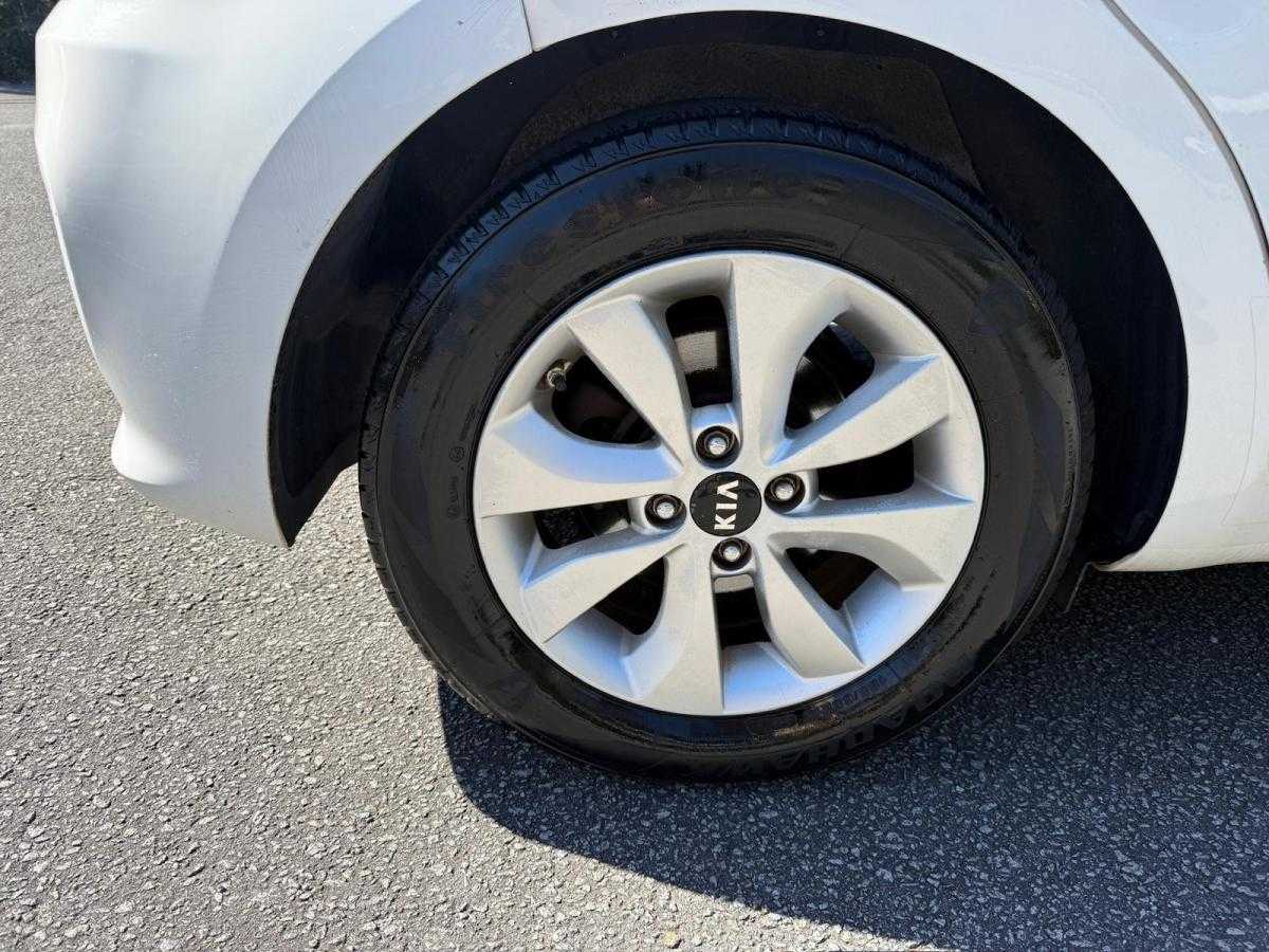 kia-rio-2015-diesel-1120cc