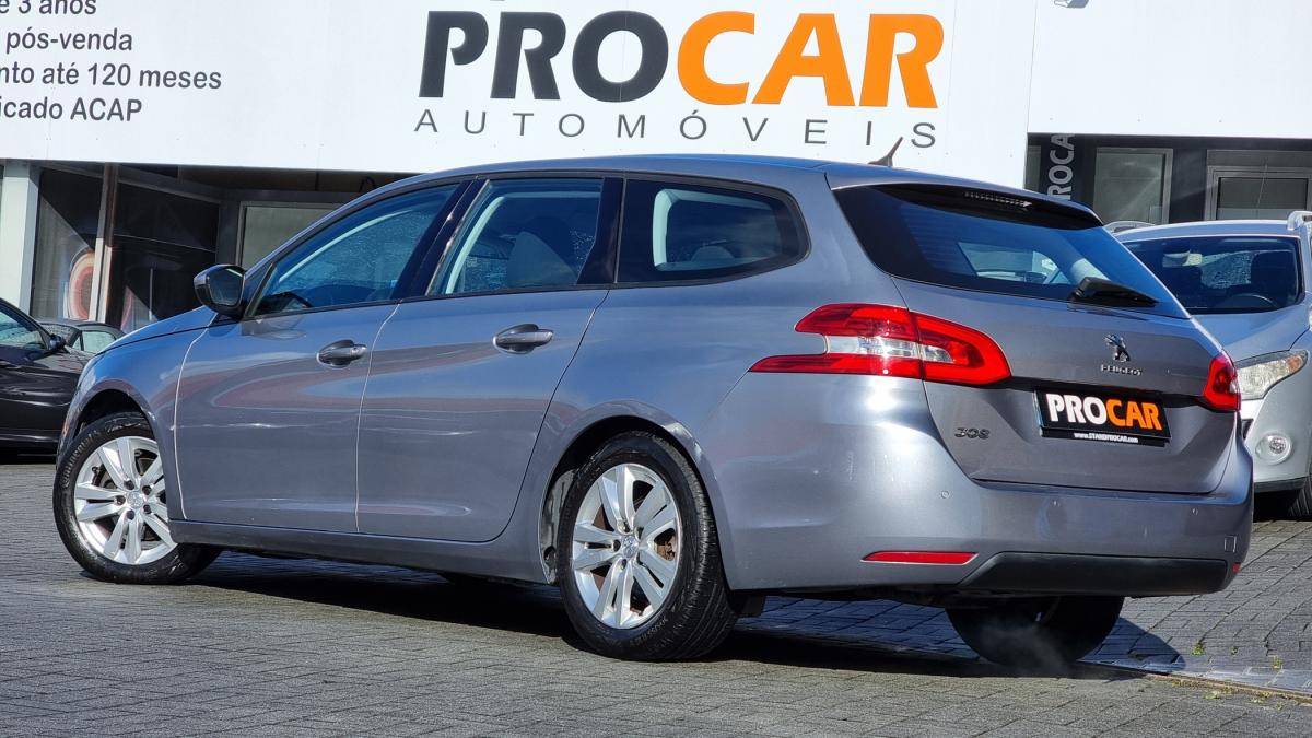 peugeot-308-sw-2018-diesel-1499cc