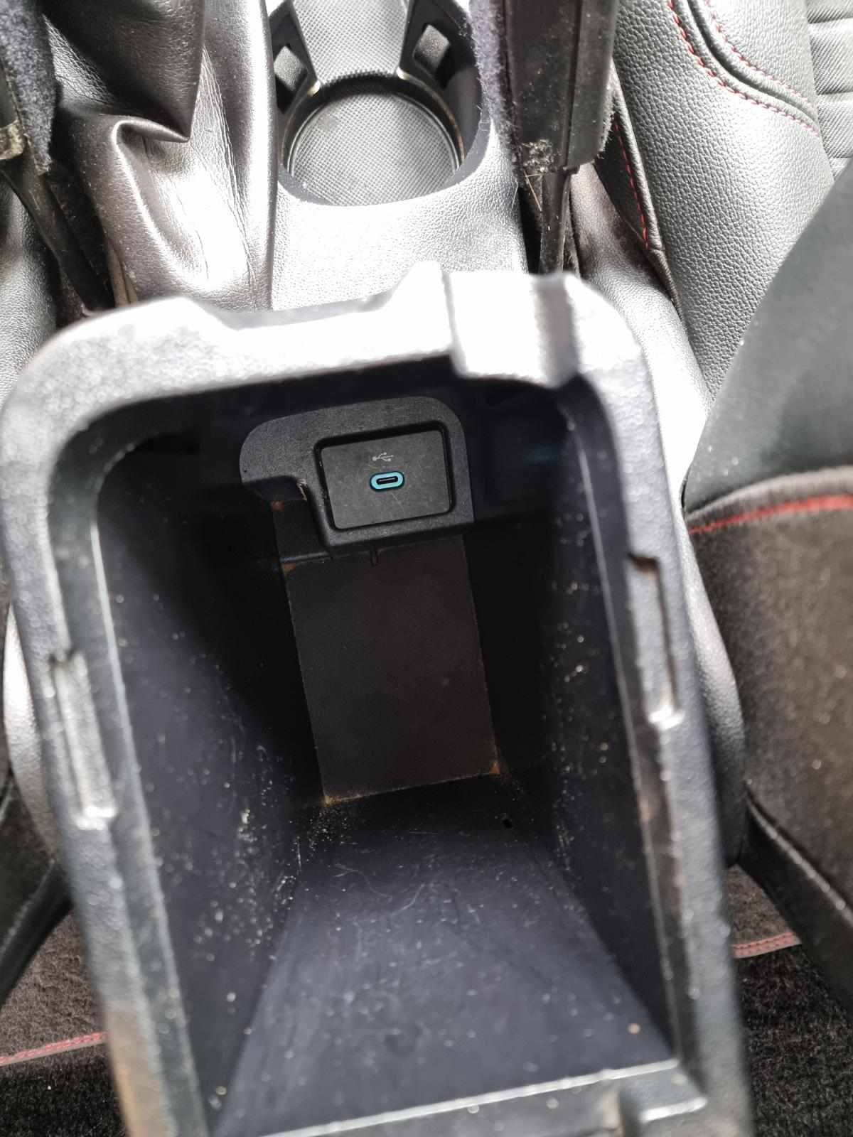 ford-puma-2022-hibrido-a-gasolina-999cc