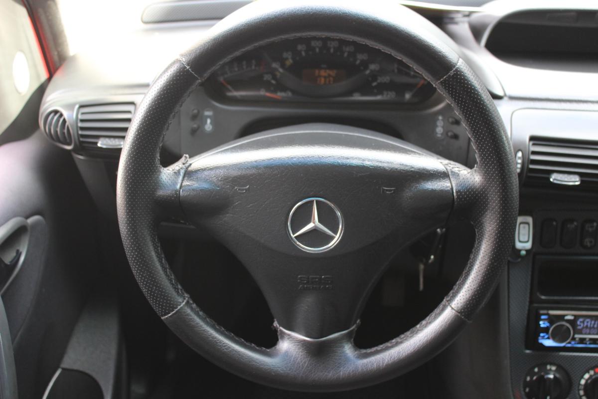 mercedes-benz-vaneo-2002-diesel-1689cc
