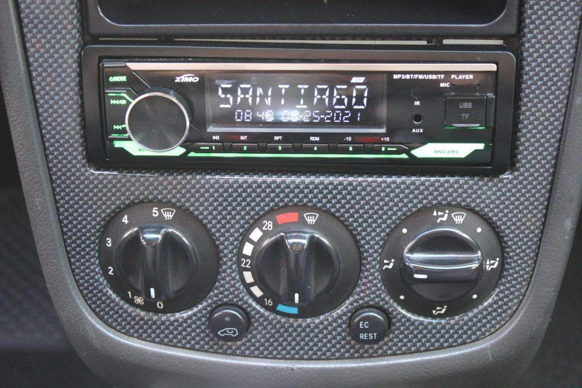 mercedes-benz-vaneo-2002-diesel-1689cc