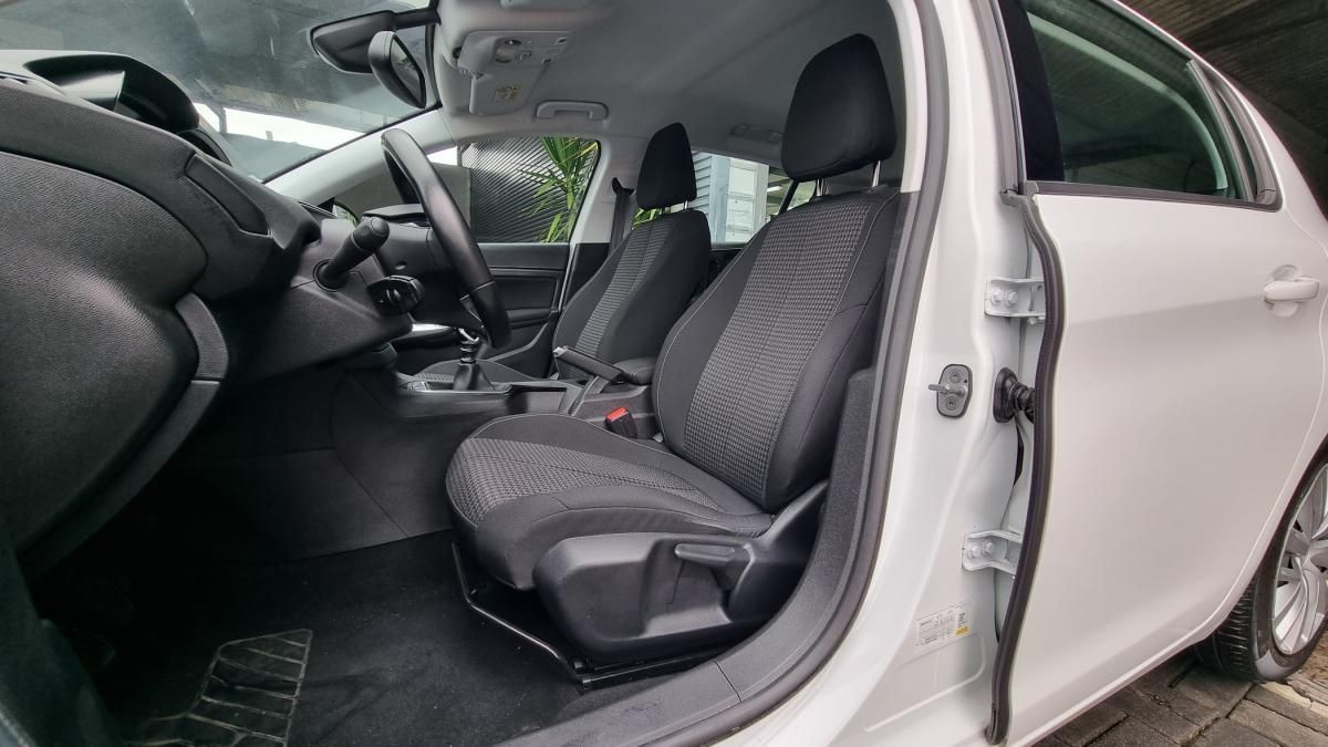 peugeot-308-2018-diesel-1499cc