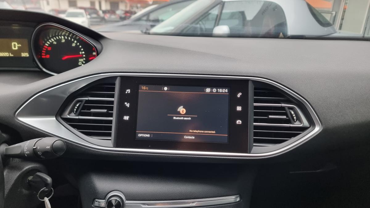 peugeot-308-2018-diesel-1499cc