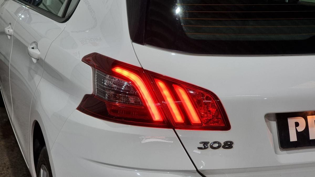 peugeot-308-2018-diesel-1499cc