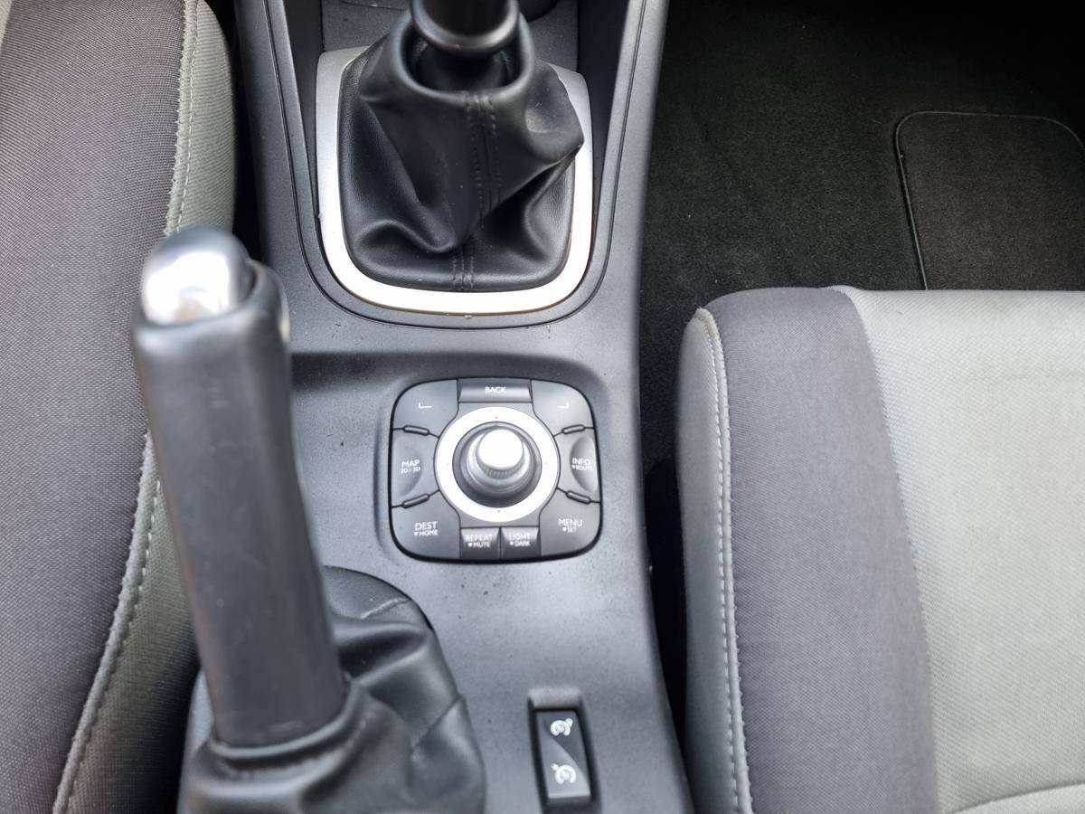 renault-megane-sport-tourer-2010-diesel-1461cc