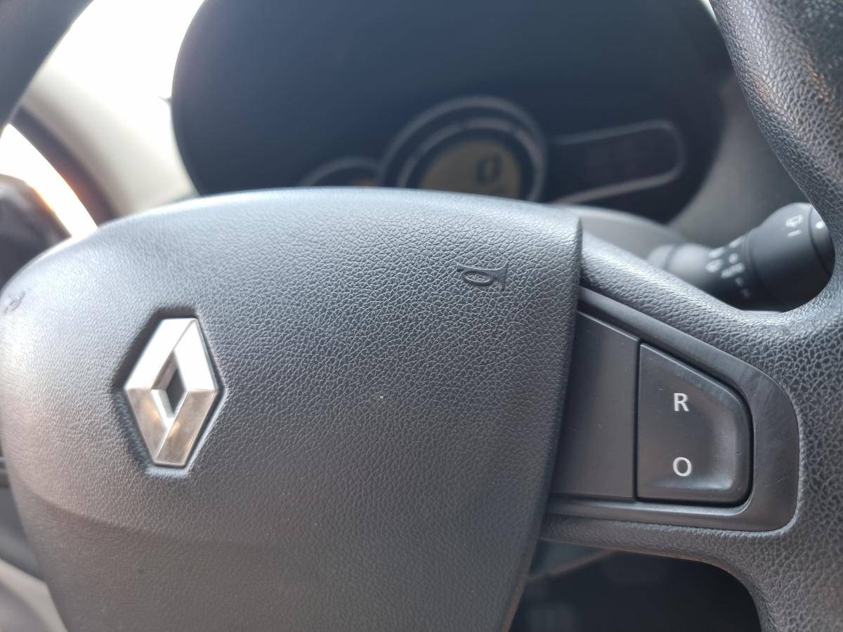 renault-megane-sport-tourer-2010-diesel-1461cc