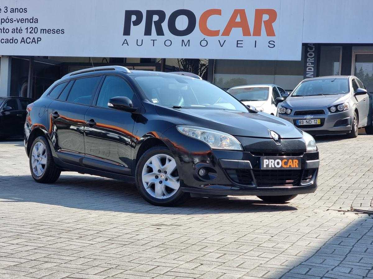 renault-megane-sport-tourer-2010-diesel-1461cc