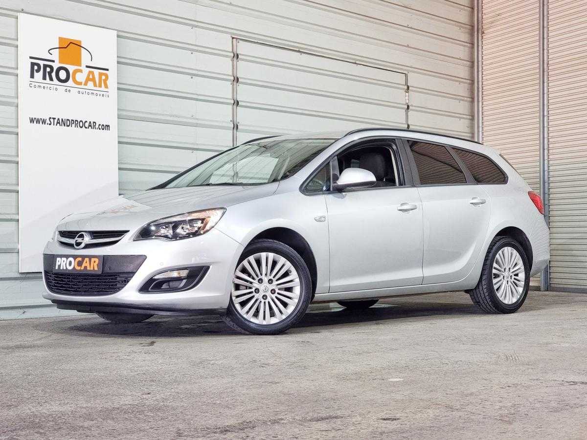 opel-astra-sport-tourer-2015-diesel-1598cc