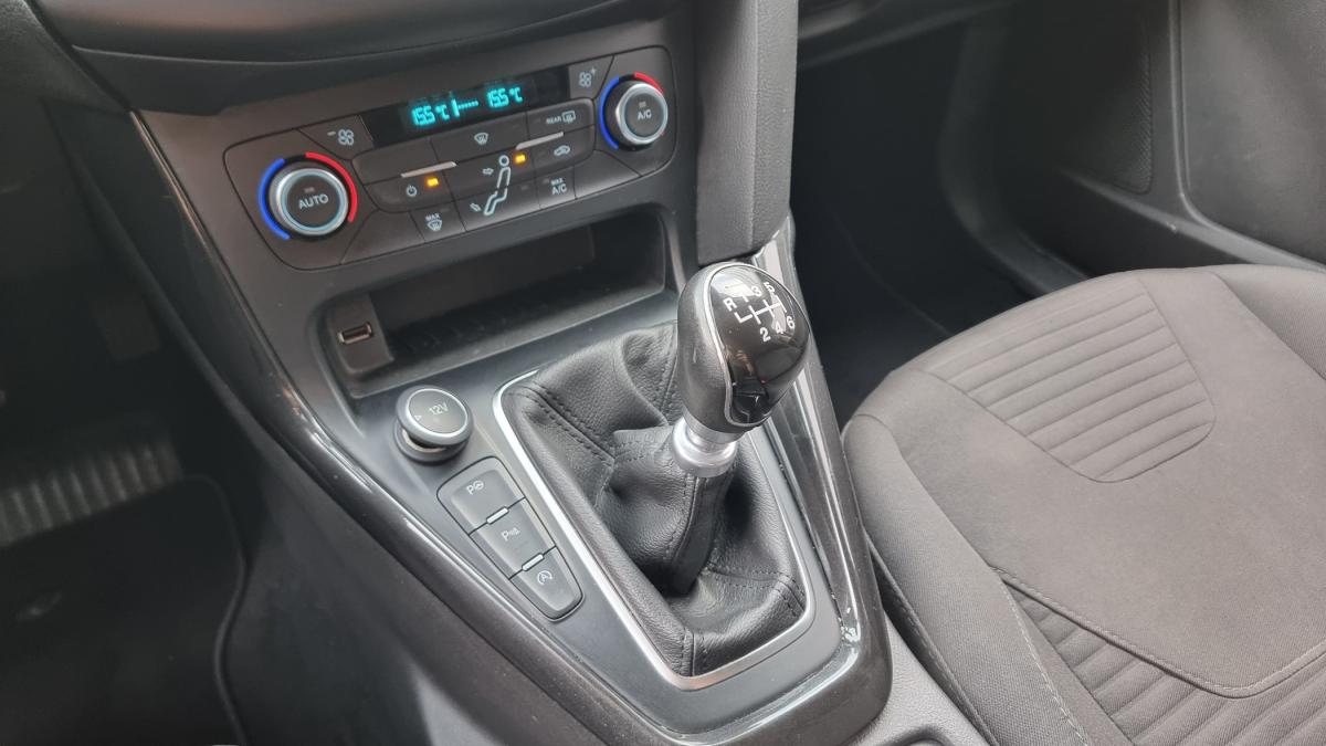 ford-focus-2016-gasolina-998cc