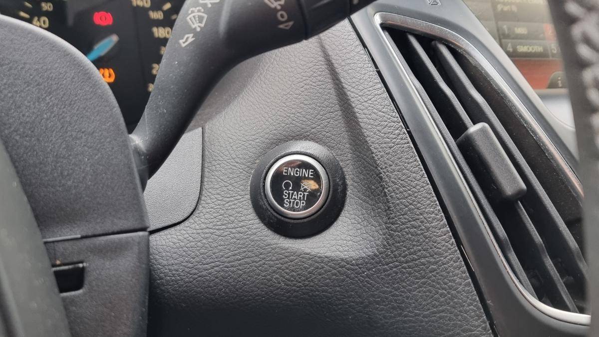 ford-focus-2016-gasolina-998cc