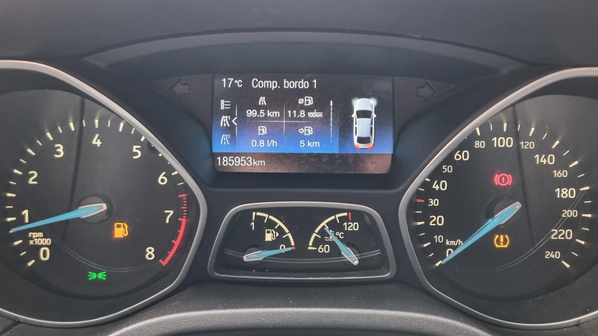 ford-focus-2016-gasolina-998cc