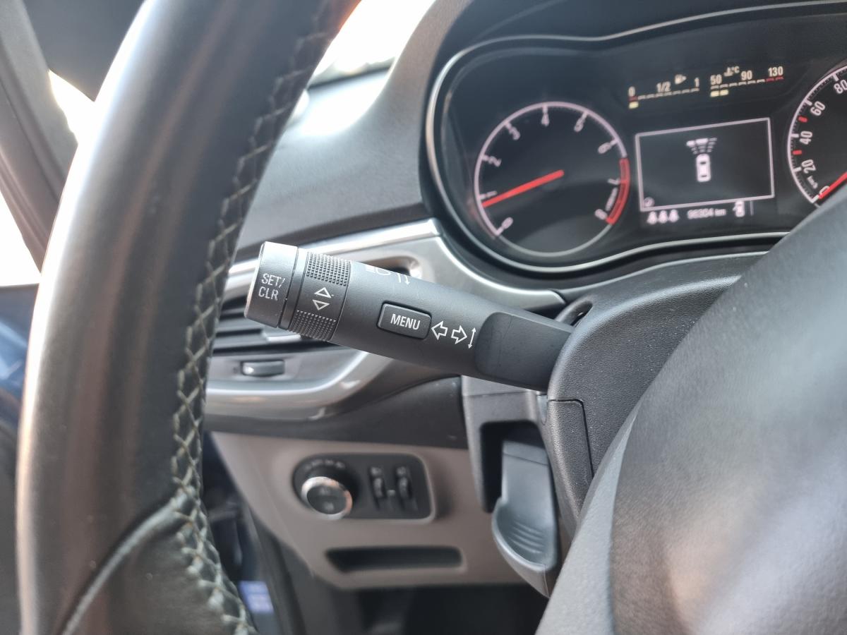 opel-corsa-2015-gasolina-999cc