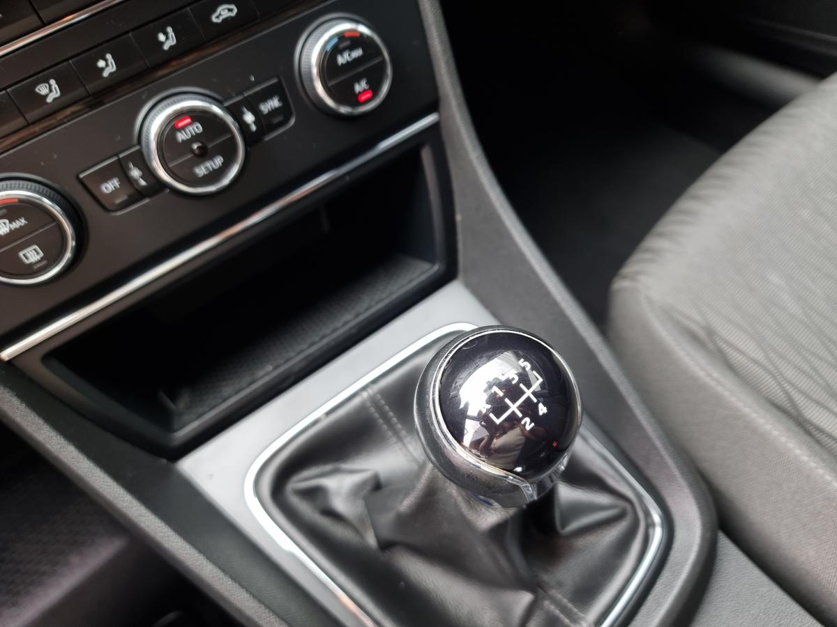 seat-leon-st-2015-diesel-1598cc