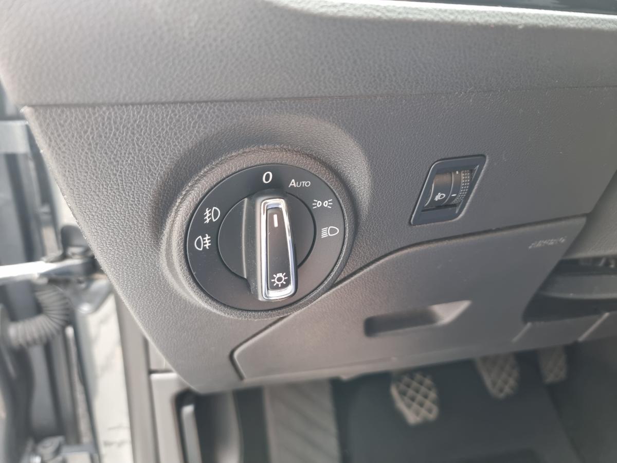 seat-leon-st-2015-diesel-1598cc