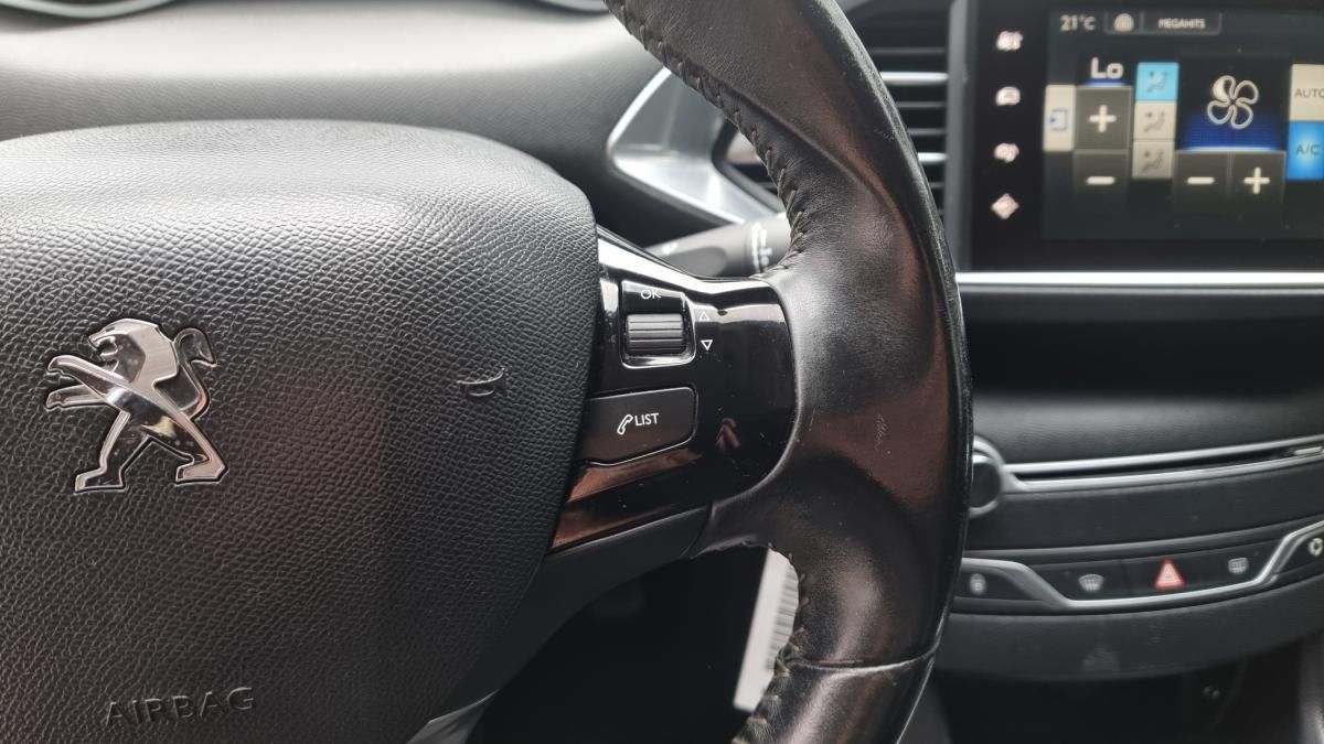 peugeot-308-sw-2015-diesel-1560cc