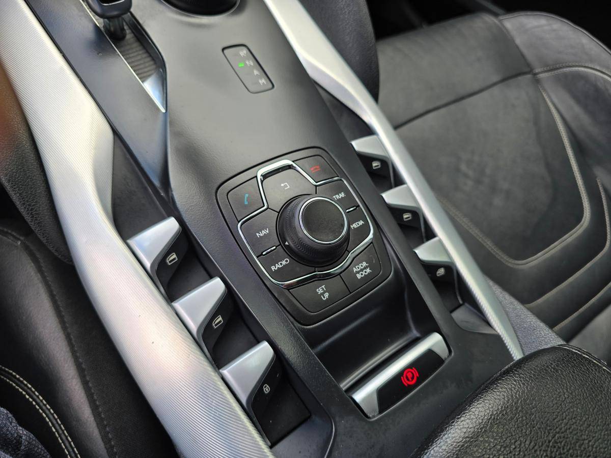 citroen-ds5-2014-hibrido-a-diesel-1997cc