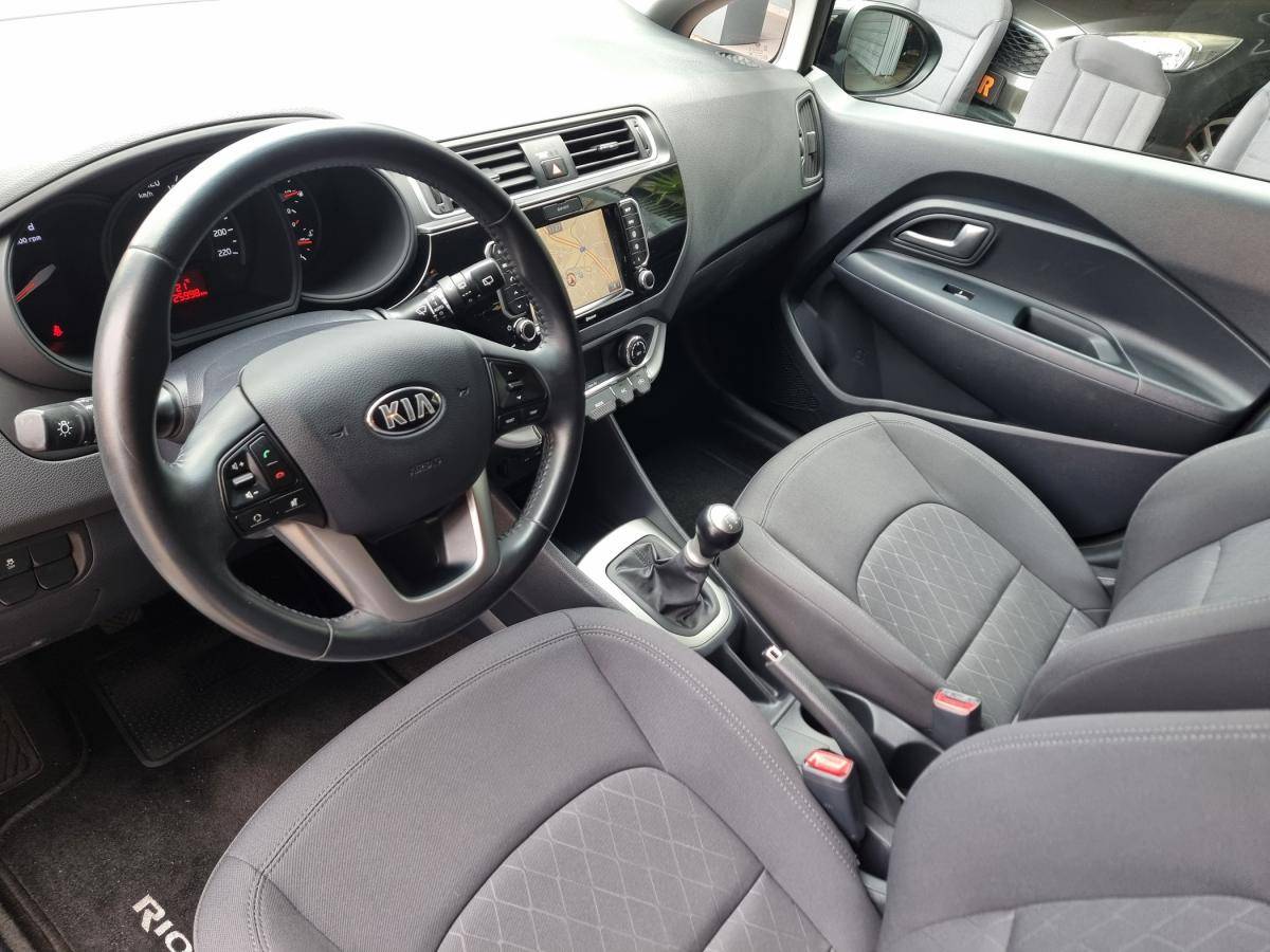 kia-rio-2016-gasolina-1248cc