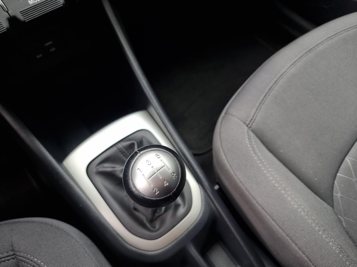 kia-rio-2016-gasolina-1248cc