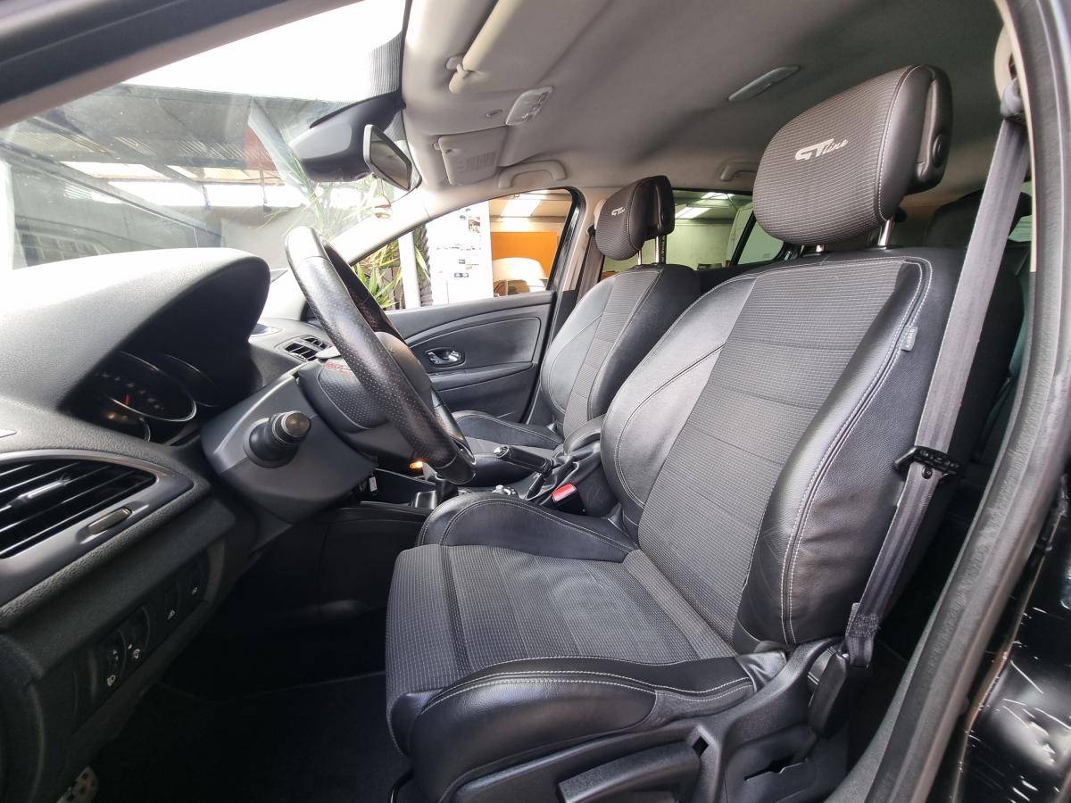 renault-megane-sport-tourer-2012-diesel-1461cc