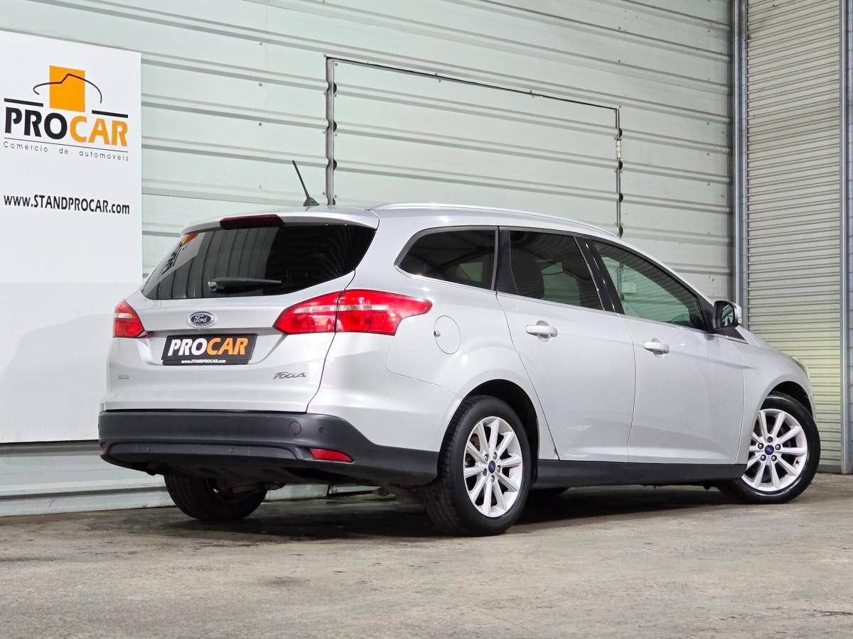 ford-focus-sw-2017-gasolina-998cc