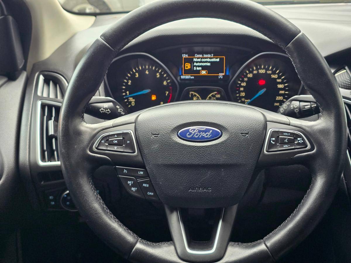 ford-focus-sw-2017-gasolina-998cc