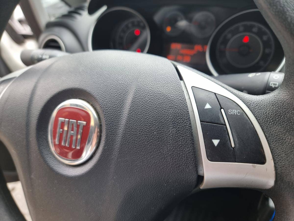 fiat-punto-2018-diesel-1248cc