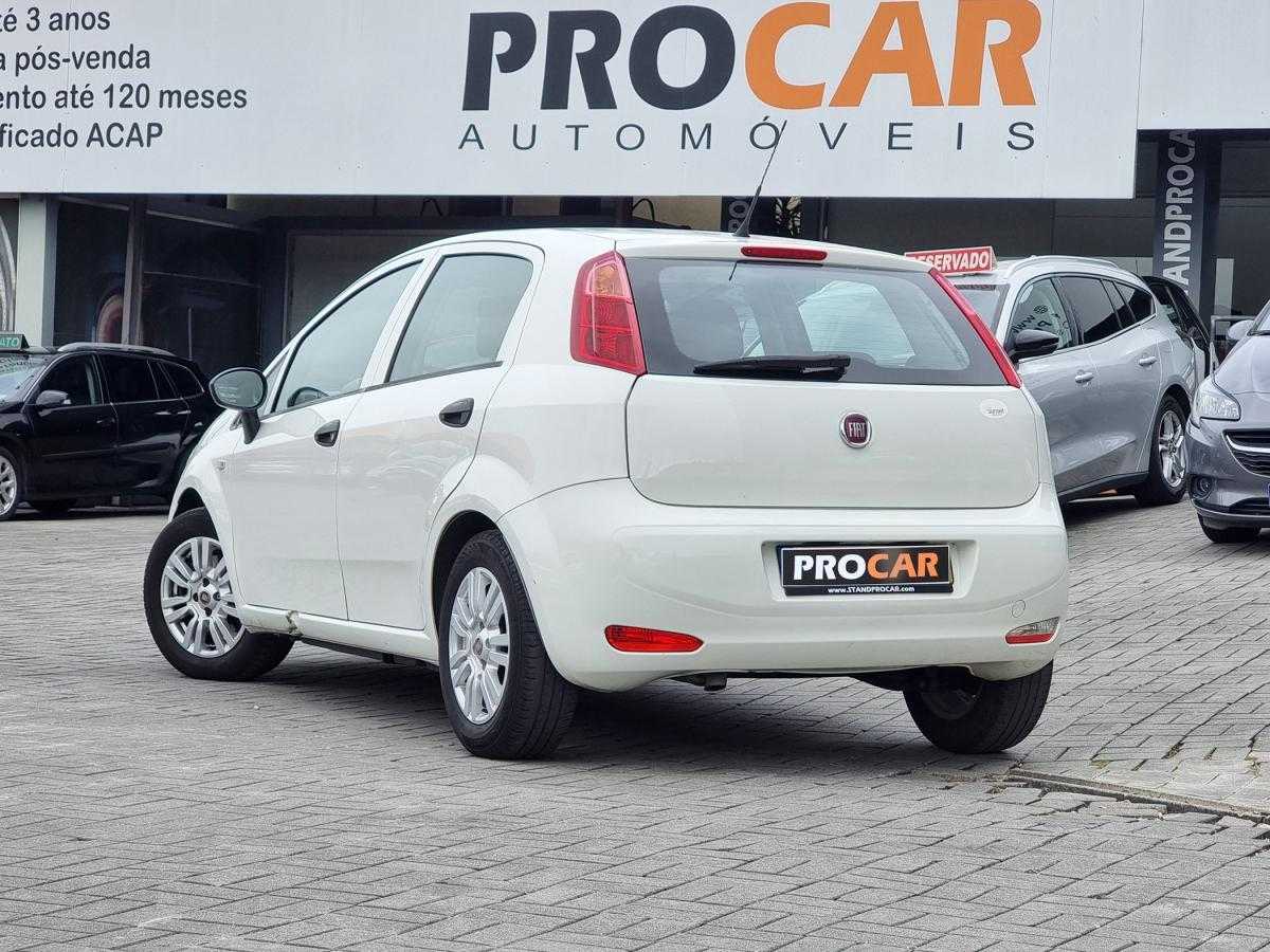 fiat-punto-2018-diesel-1248cc