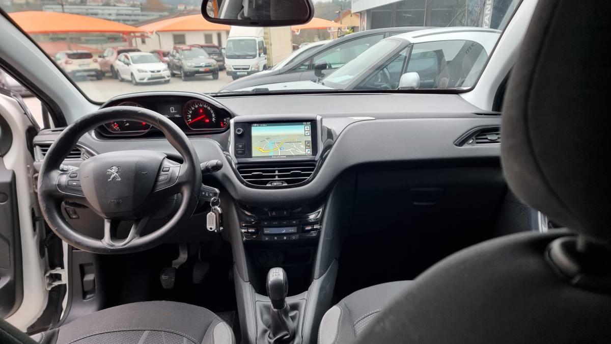 peugeot-208-2014-diesel-1560cc