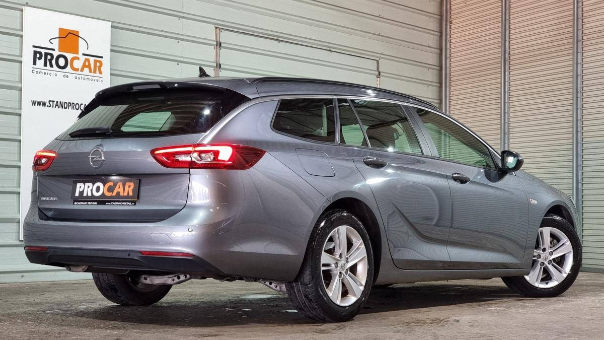 opel-insignia-sports-tourer-2019-diesel-1598cc