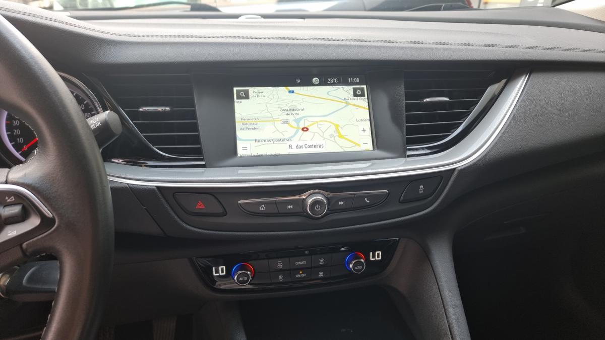 opel-insignia-sports-tourer-2019-diesel-1598cc