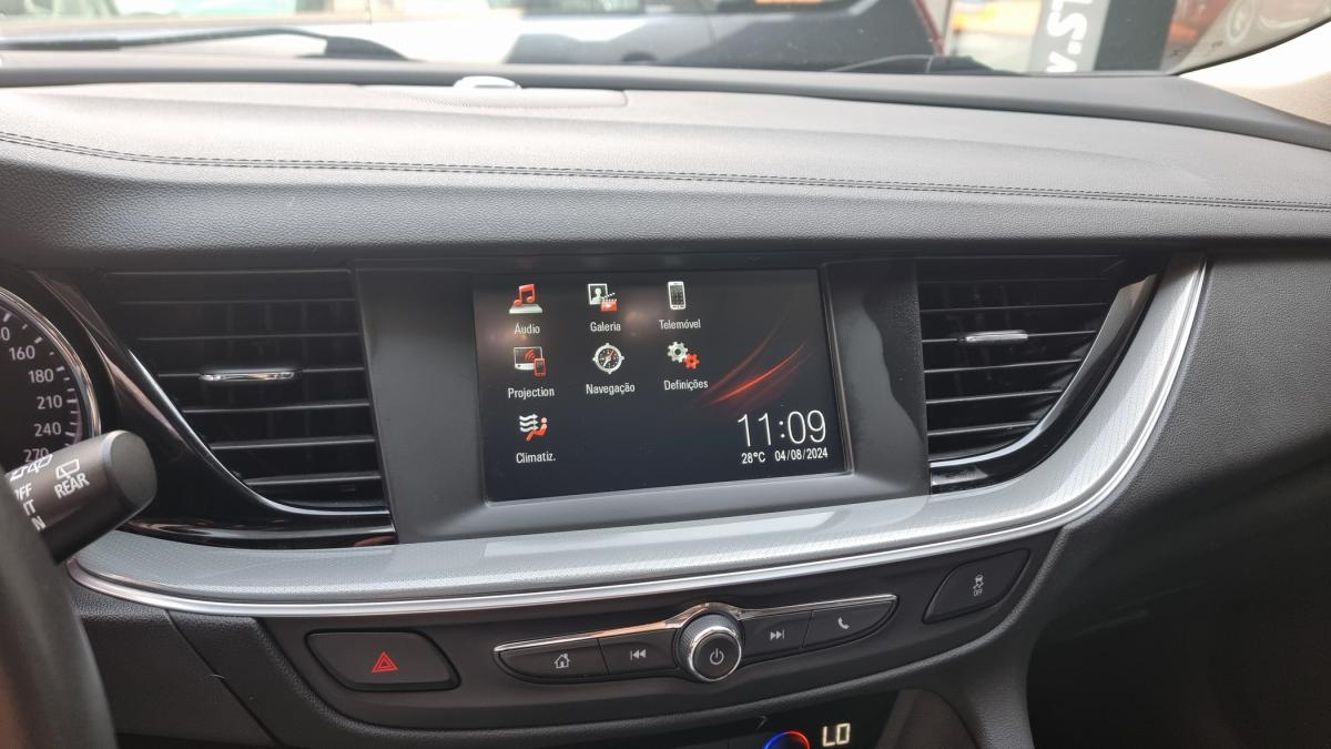 opel-insignia-sports-tourer-2019-diesel-1598cc