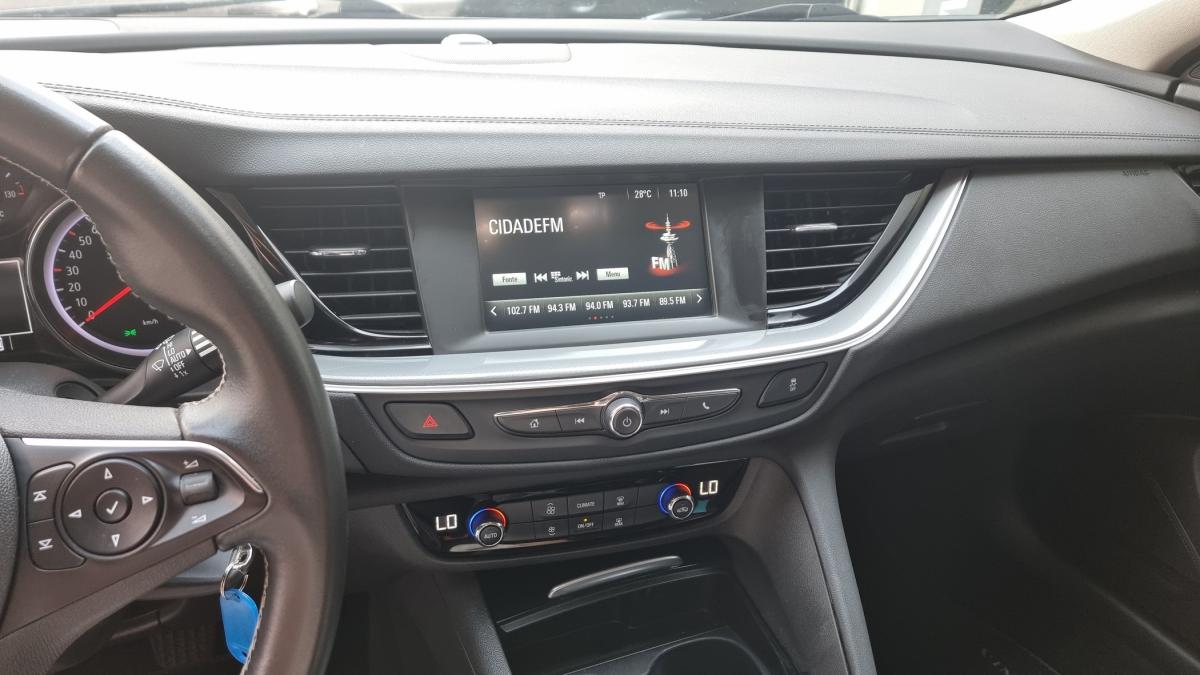 opel-insignia-sports-tourer-2019-diesel-1598cc