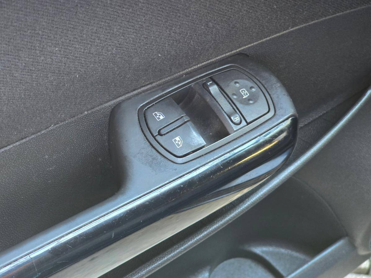 opel-corsa-2008-gasolina-1229cc