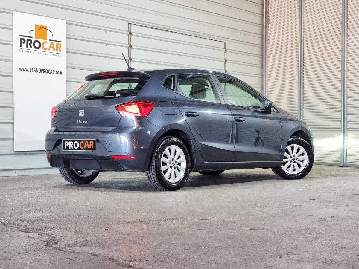 seat-ibiza-2023-gasolina-999cc