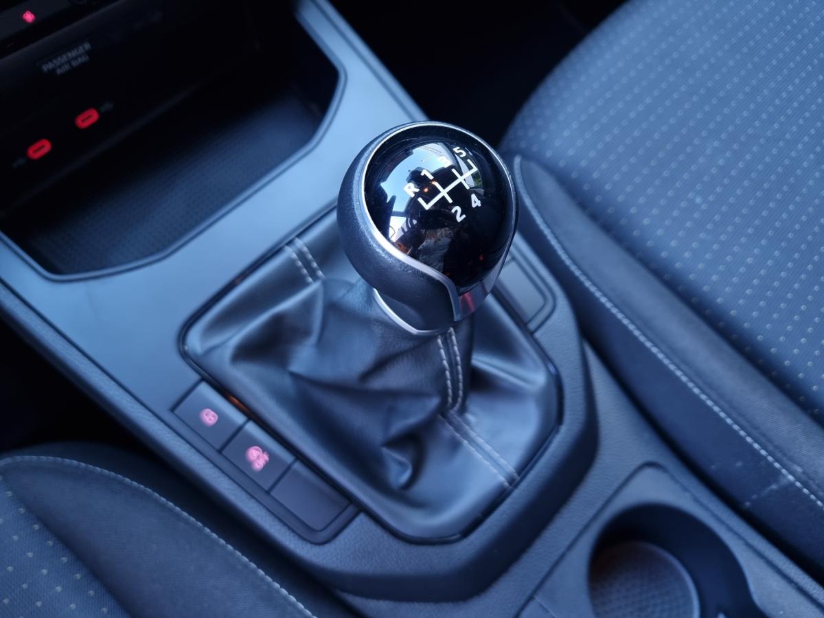 seat-ibiza-2023-gasolina-999cc
