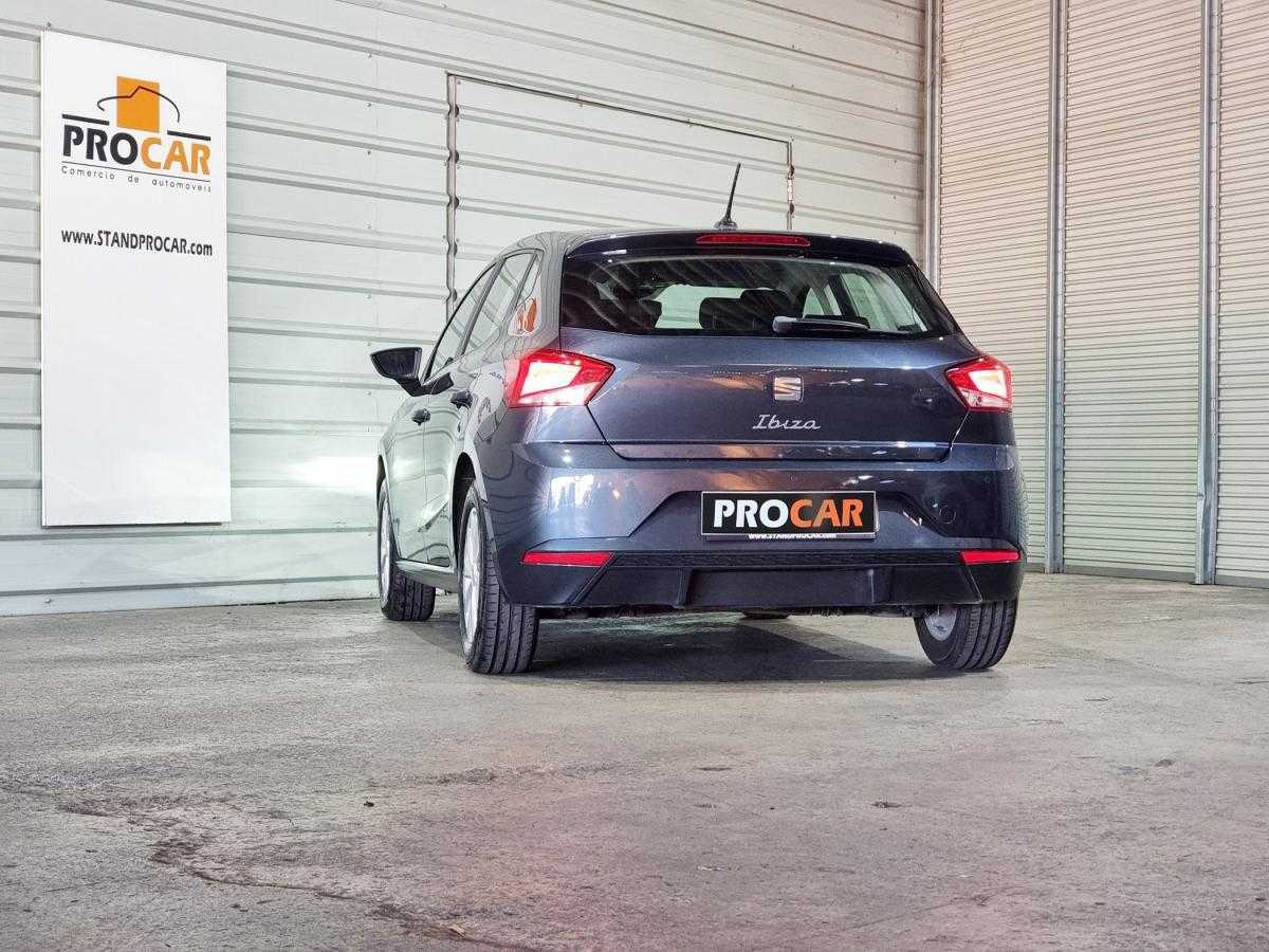 seat-ibiza-2023-gasolina-999cc